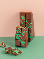 Dubai Pistachio Knafeh Chocolate Bar